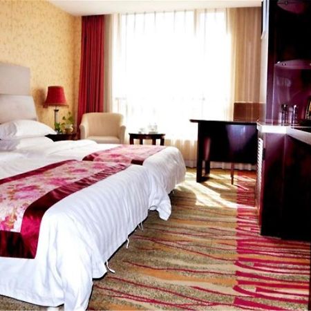 Dalian New Garden Hotel エクステリア 写真