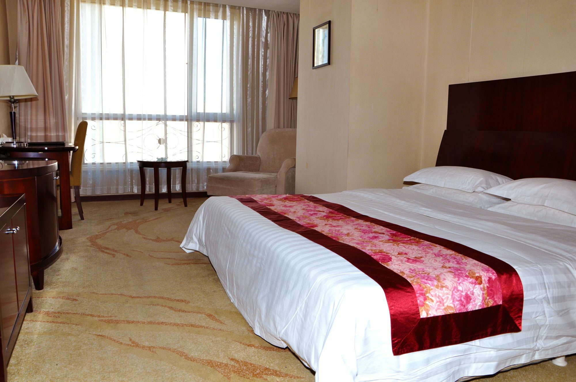 Dalian New Garden Hotel エクステリア 写真